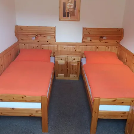 Ve Stare Skole Vlastejovice