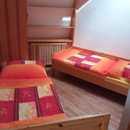 Pensión Ve Staré škole Vlastejovice