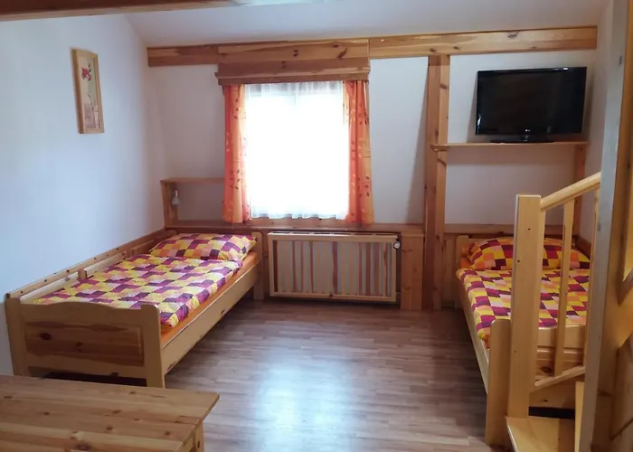 Ve Stare Skole Casa de hóspedes 3*