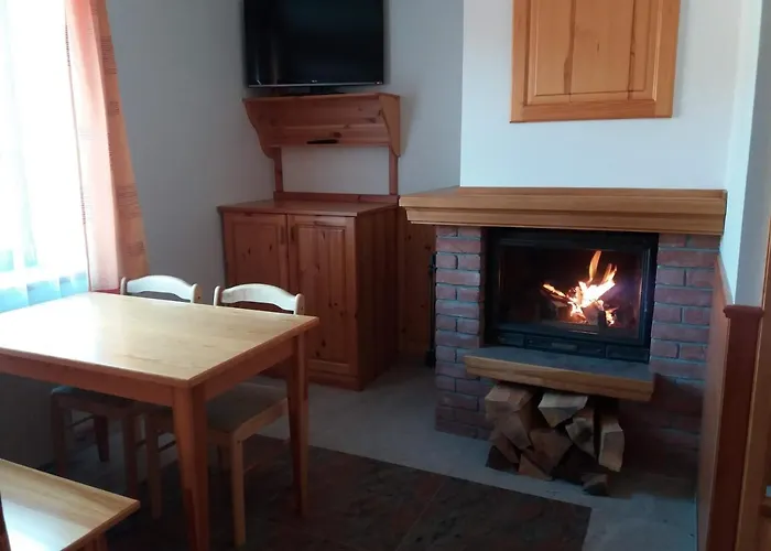 Casa de hóspedes Ve Stare Skole 3*